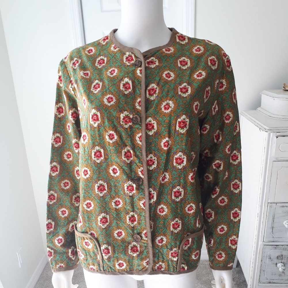 1950s Vintage Classic French Rose Quilted Jacket